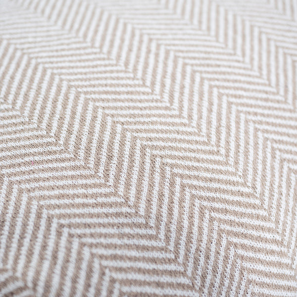 Kleine Voetenbank - Gebreid Visgraat Steen Fabric Close-up Image